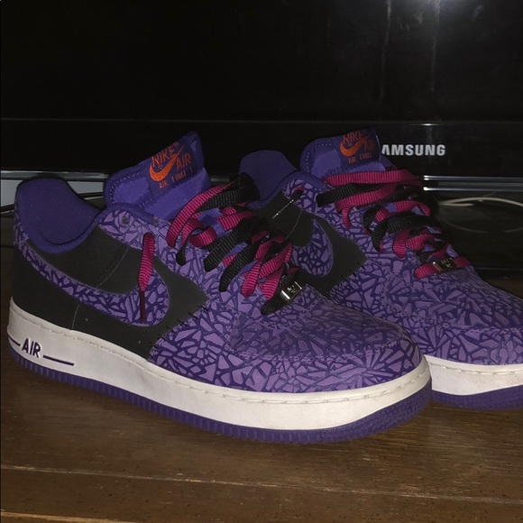 Nike Airforce 1 - Picture 2 of 4